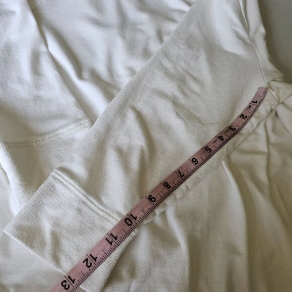 Zenergy by Chico's White V back Sweatshirt Top Stitching detail size 2 or 12 - Picture 10 of 12